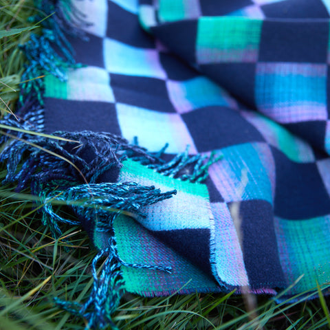 alternate image of Disco Throw - Night